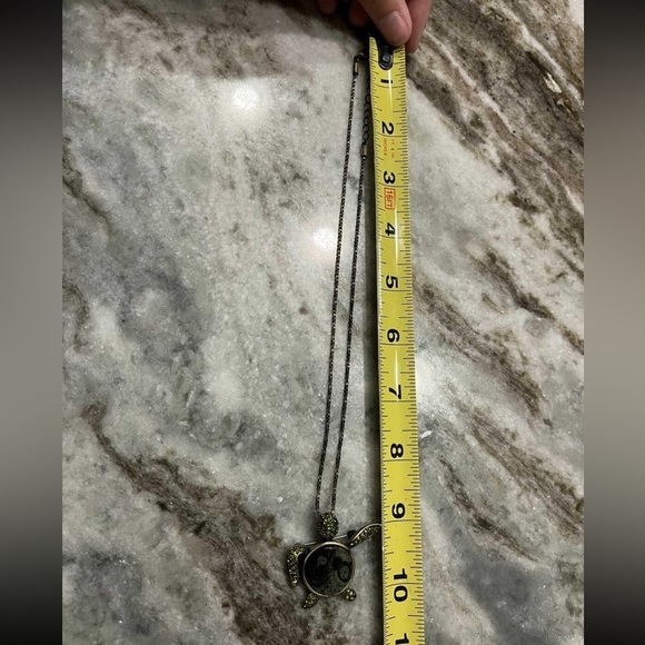 Vintage “Butler” turtle necklace - Picture 4 of 6